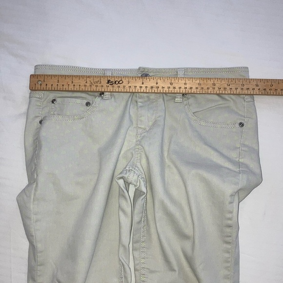 SO brand size 9 Womens pants small light yellow print dots Light Khaki Casual - Picture 10 of 16